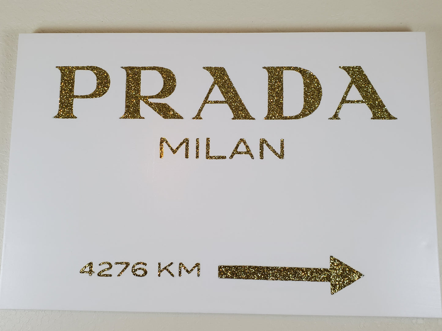 Gold milan