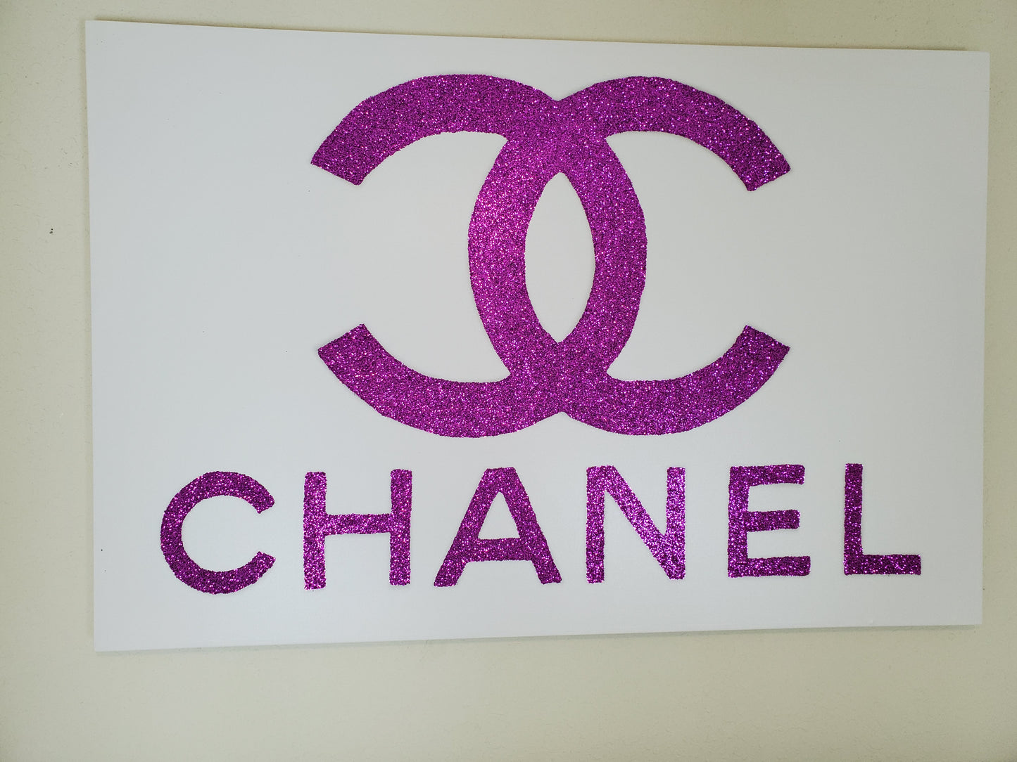 Glitter wall art magenta